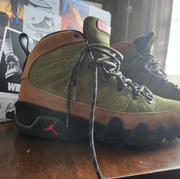 2023 Jordan 9 retro "Boots" military green, ON TAN ON BLACK. - Picture 2 of 8
